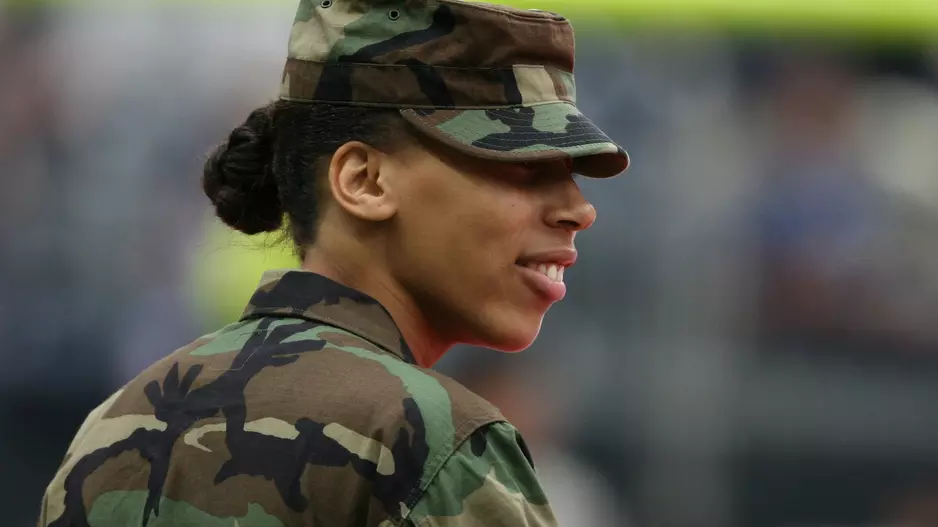 military soldier female woman uniform