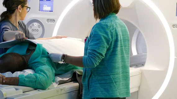 GE Signa MRI GE Signa MRI